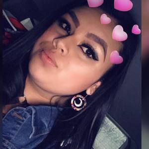 Meet your Posher, Evelyn